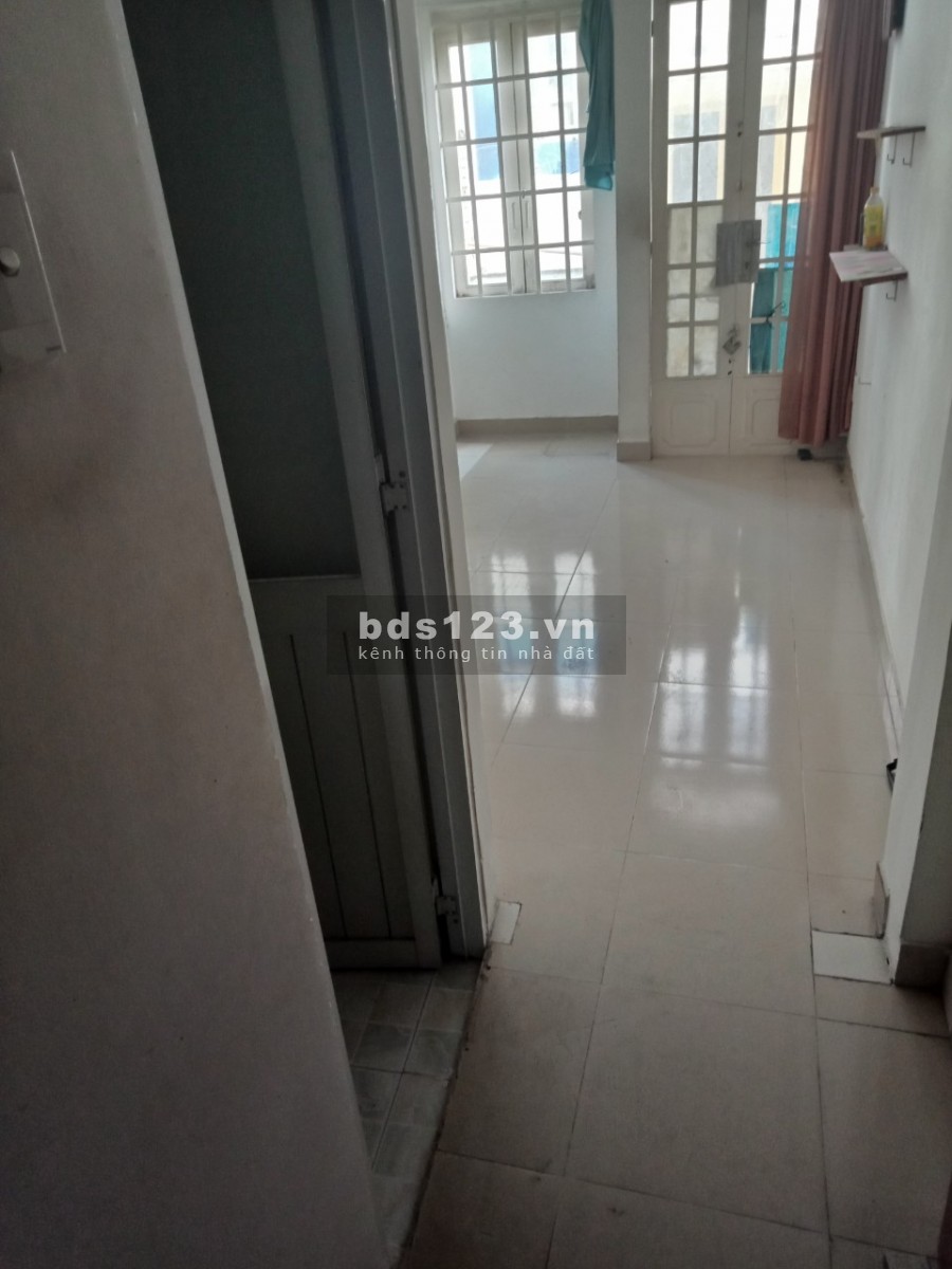 Phòng BAN CÔNG VIEW ĐẸP ngay mặt Trường Sa