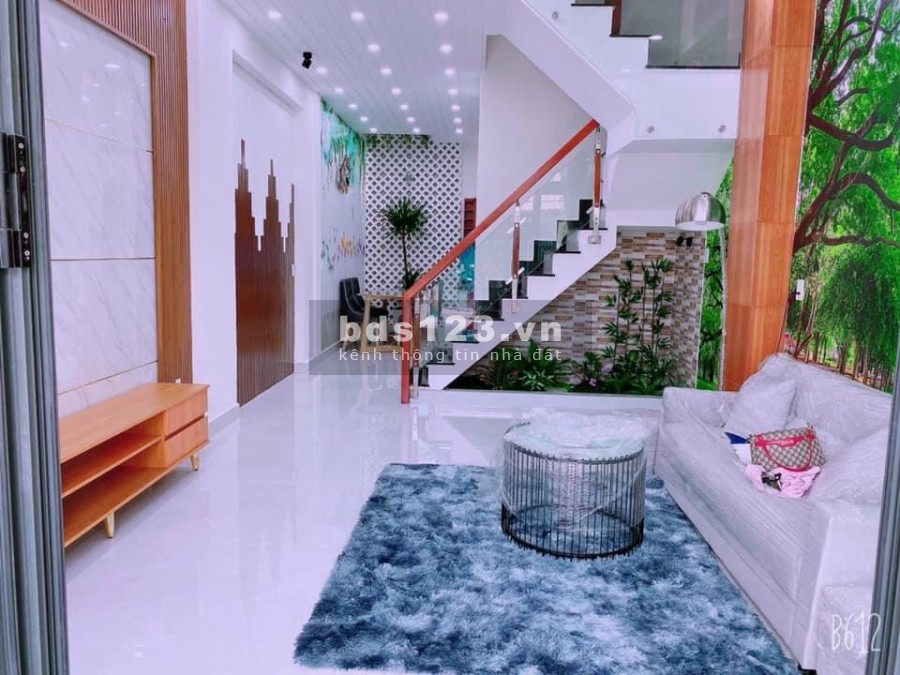 Nhà giá rẻ Nguyễn Công Hoan, Phú Nhuận, HXH cần bán gấp gấp mùa dịch Covit. Lh0909484131