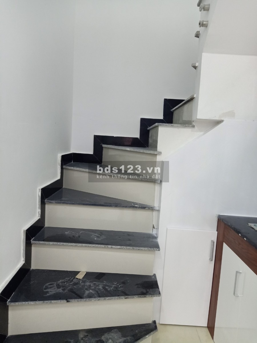 Nhà Liên Khu 5 6, Bình Tân giá 1 tỷ 460 triệu