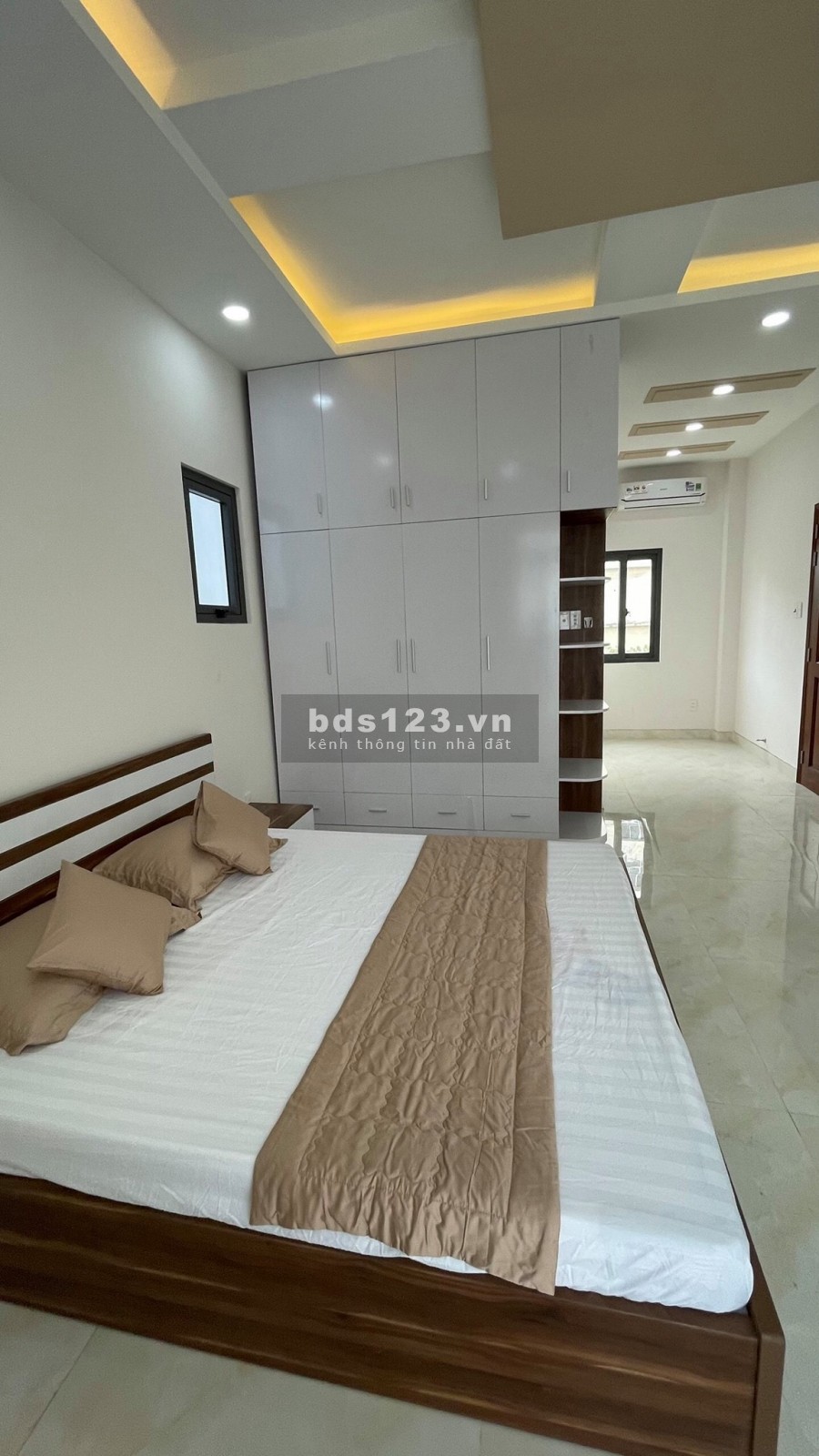 Nhà Mới XD, Tặng Toàn Bộ NT, 4 Tầng 7.65 Tỷ XH Vào Nhà, Ngang Trên 5M.