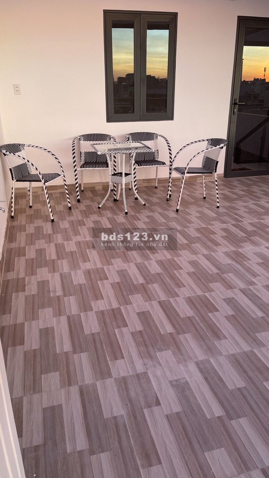 Nhà Mới XD, Tặng Toàn Bộ NT, 4 Tầng 7.65 Tỷ XH Vào Nhà, Ngang Trên 5M.