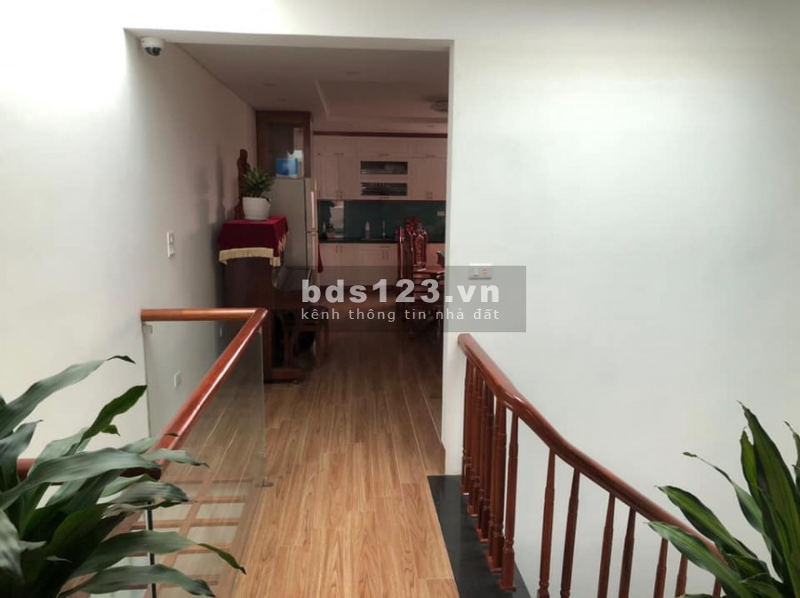 TẶNG NỘI THẤT KHÁCH SẠN 5 Bán gấp nhà Định Công Thượng 55m2