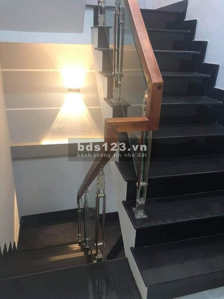 Hẻm xe hơi Quang Trung 49m2 chỉ 4.2 tỷ TL