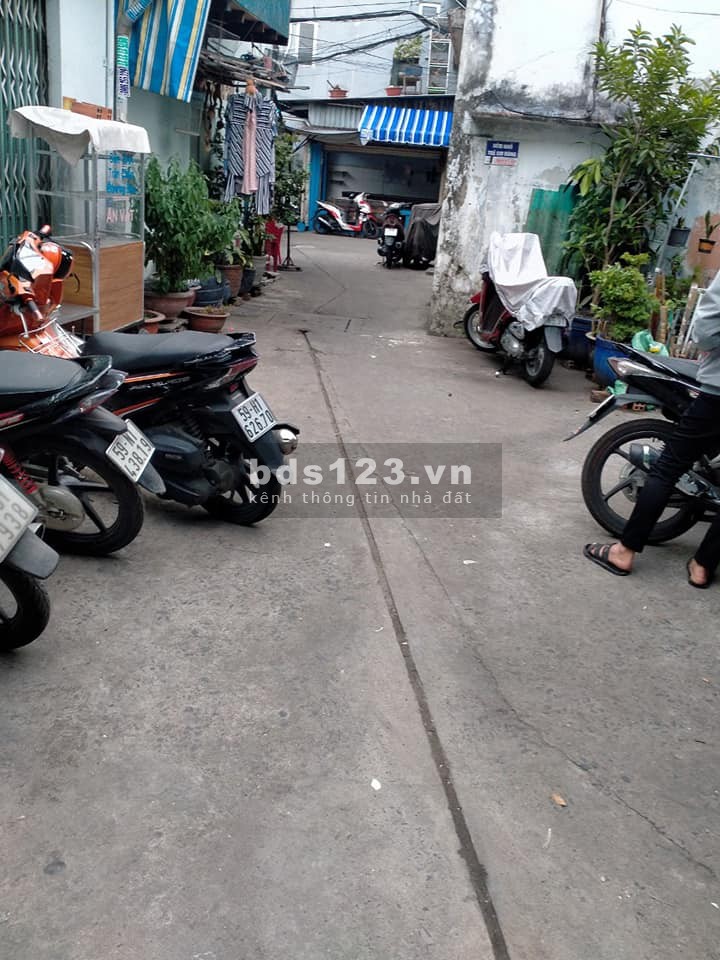 Quận 11 nhà diện tích to hẽm rộng thông tứ tung = Gía Chỉ 4 Tỷ