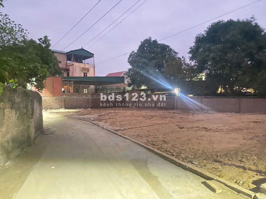 BÁN ĐẤT THỔ CƯ PHÂN LÔ GIÁ RẺ