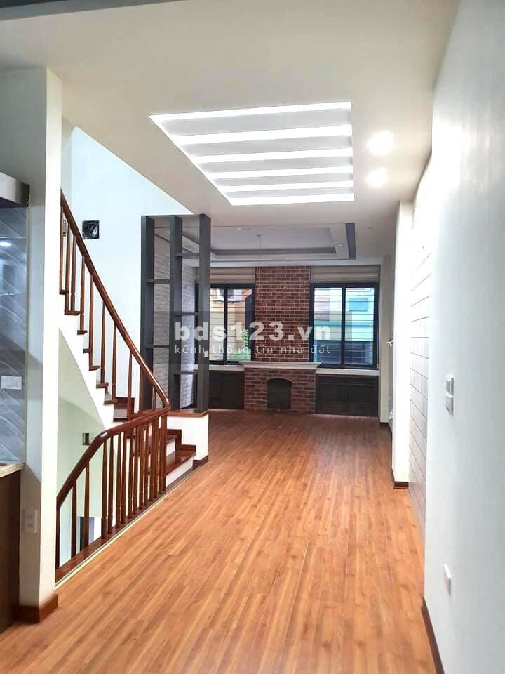 Bán nhà Phố Doãn Kế Thiện, Cầu Giấy. DT 52m2x5tầng. LH: 0846 282 986.