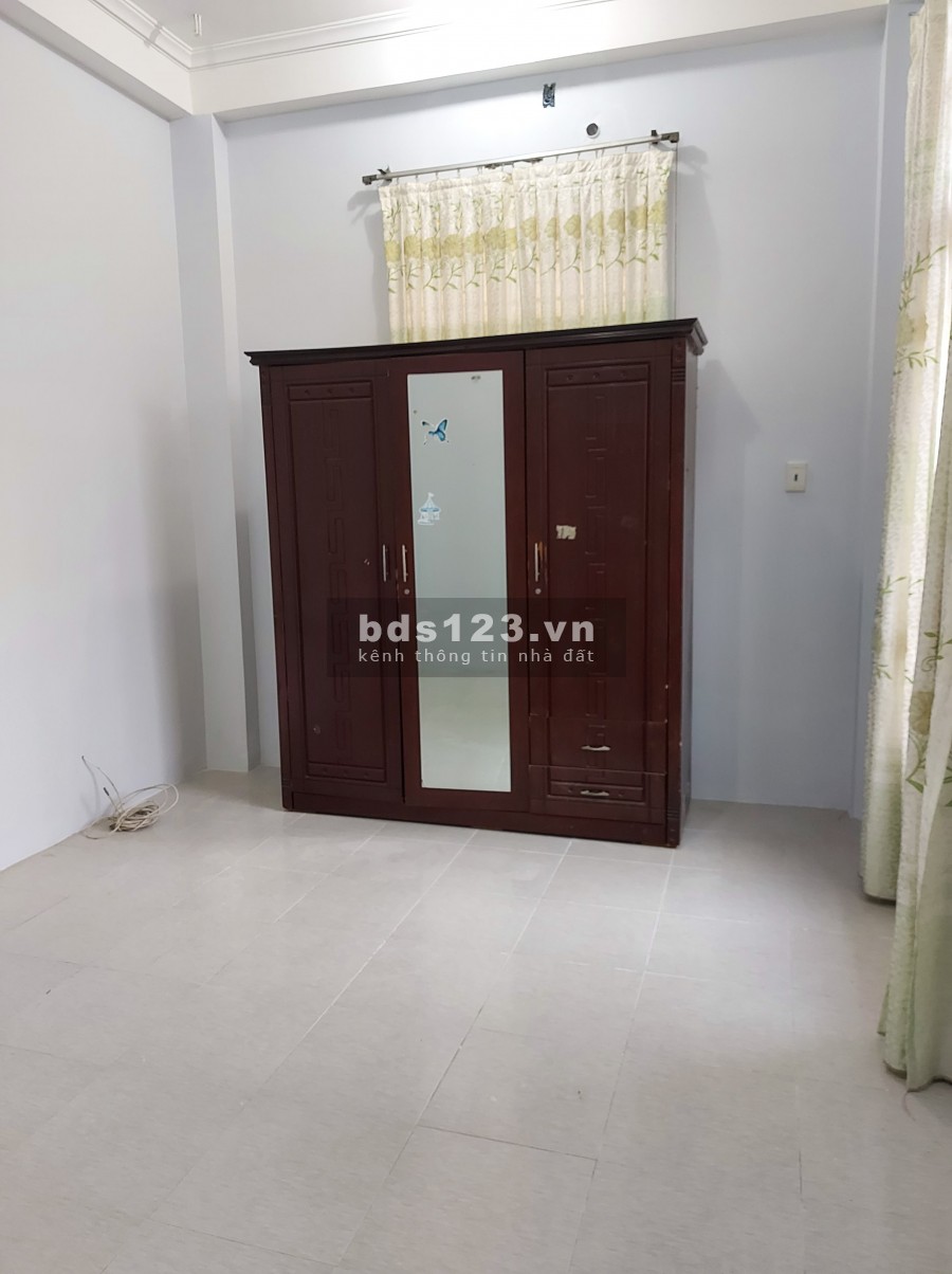 Cho thuê nhà ở sinh hoạt mặt tiền 49D khu Nam Long, Phú Thuận Quận 7 nguyên căn, nhà trống,