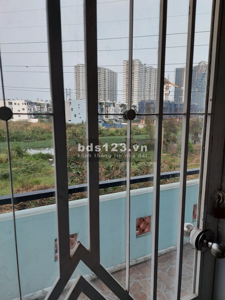 Cho thuê nhà ở sinh hoạt mặt tiền 49D khu Nam Long, Phú Thuận Quận 7 nguyên căn, nhà trống,