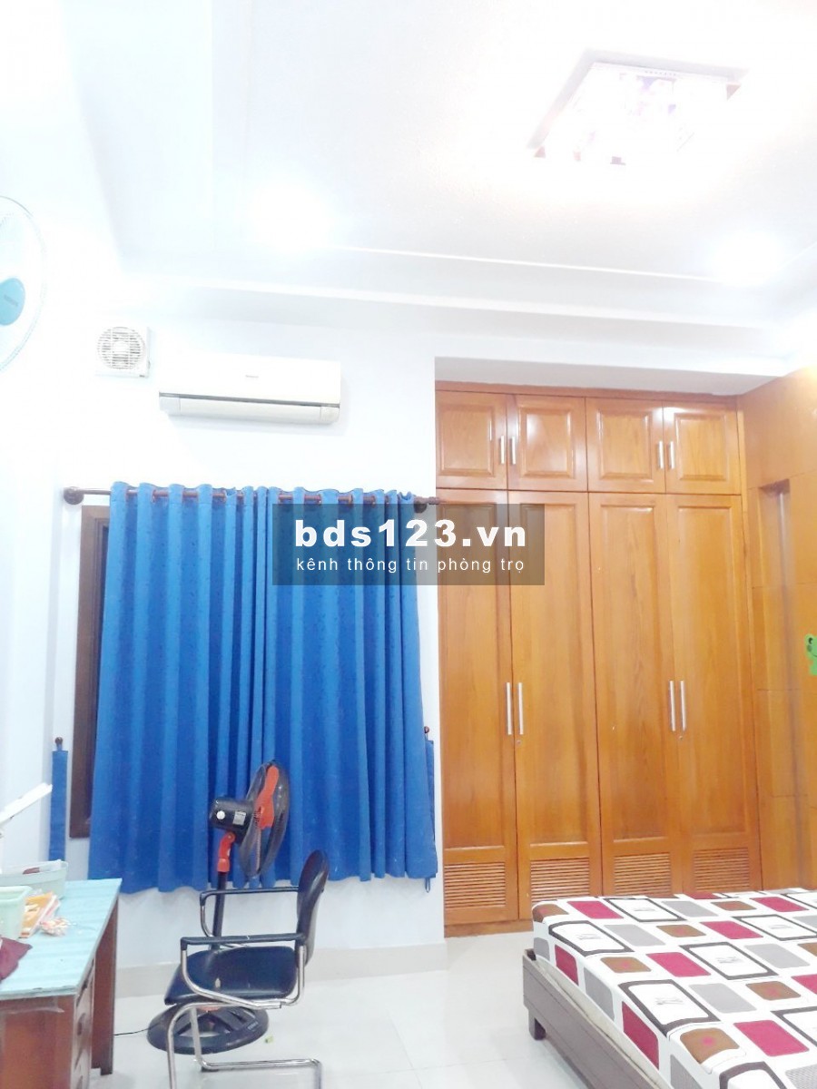 Phòng mới đẹp có nội thất mặt tiền Âu Dương Lân P3 Q8