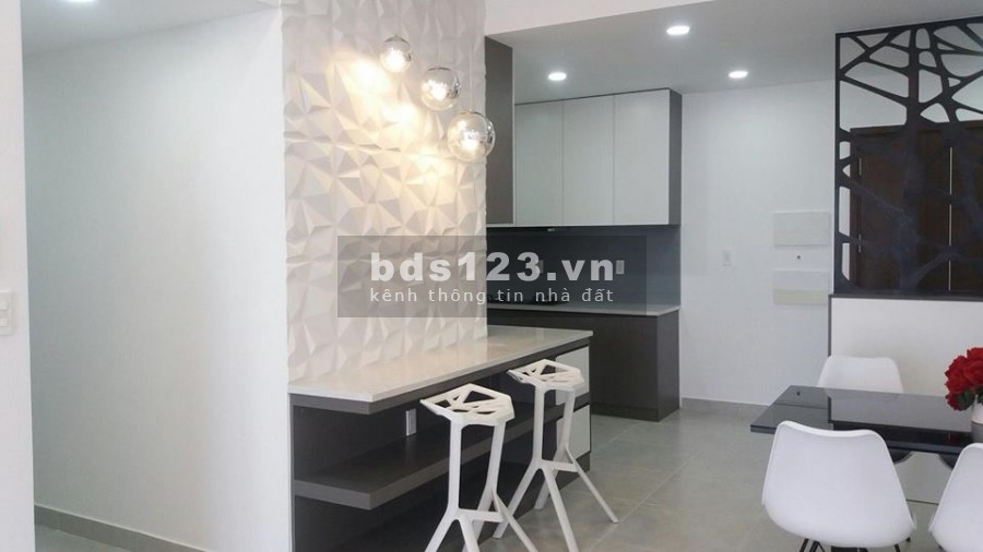 Cho thuê căn hộ Kingston Residence 2 phòng ngủ, đầy đủ tiện nghi. Giá cực tốt 16 Triệu (bao giá thị trường)