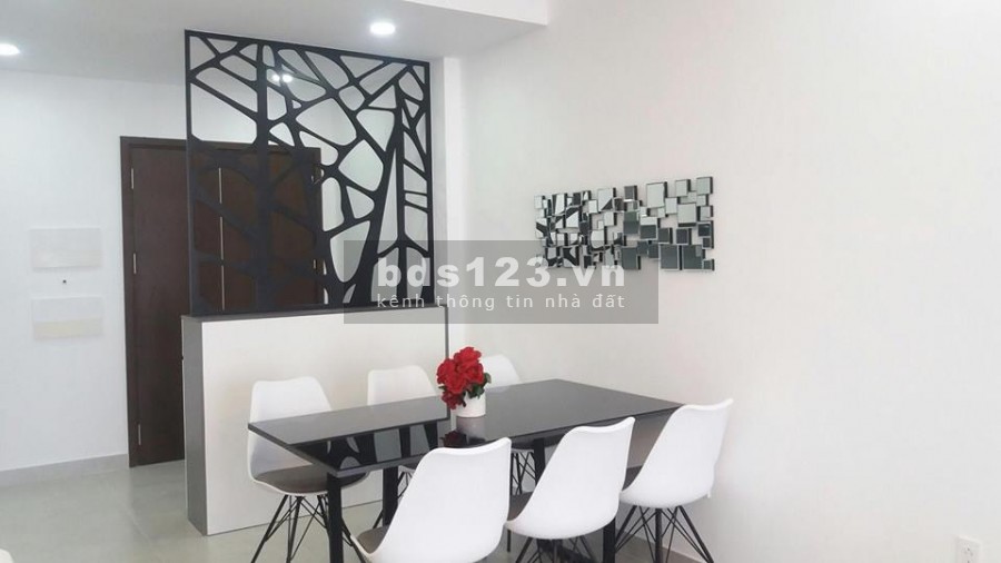 Cho thuê căn hộ Kingston Residence 2 phòng ngủ, đầy đủ tiện nghi. Giá cực tốt 16 Triệu (bao giá thị trường)