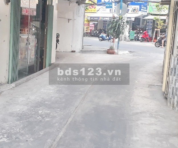 BÁN NHÀ 50M2, 4.35 TỶ, HẺM RỘNG, HỒNG LẠC, TRUNG TÂM TÂN BÌNH.