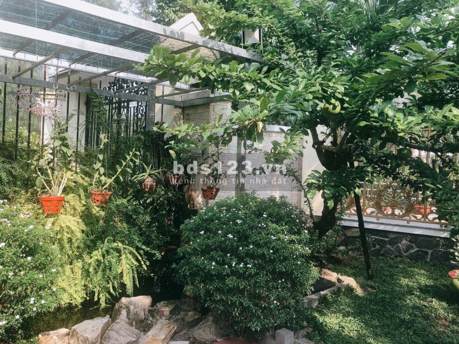 BT Sân vườn LÊ VĂN LƯƠNG Q7 dt 153m (6x25) giá 6,8 TỶ. Chỉ 44 tr/m2 ĐẦU TƯ SINH LÃI CAO
