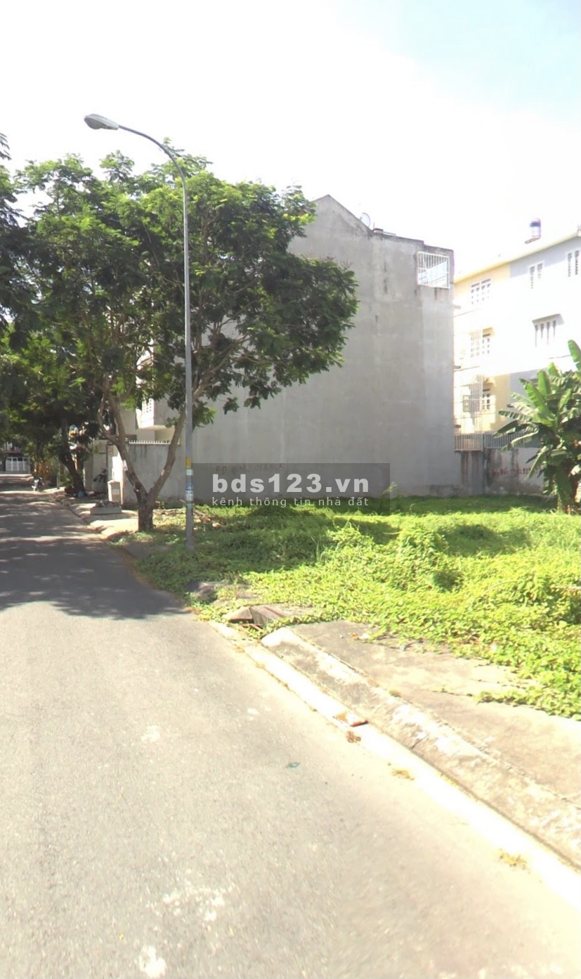 Kẹt vốn bán lô đất MT Nguyễn Văn Dung Gò Vấp, LK CC Felix, SHR giá chỉ 1.9tỷ/100m2. LH 0938274090 Thiên Kim