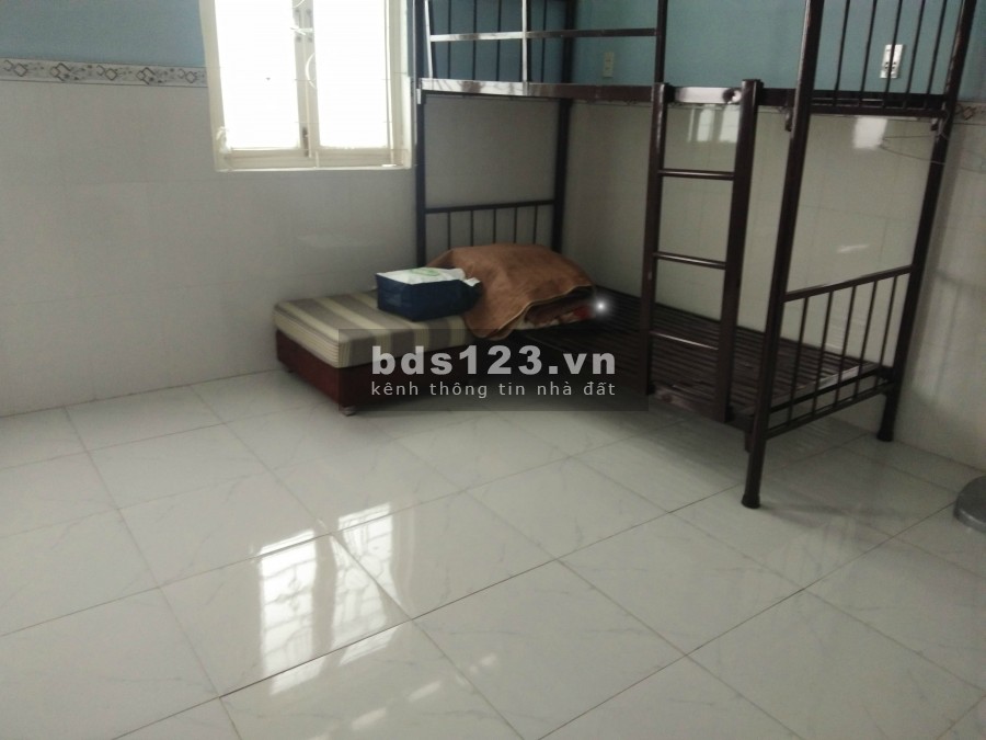 CHO THUÊ NHÀ NGUYÊN CĂN NGUYỄN CHÍ THANH Q10, 50M2, 6 TRIỆU