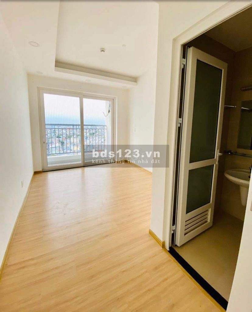 Căn hộ 3 PN, tầng cao, dtsd 83m2, thiết kế thông minh, giá 10.5 triệu/tháng, cc Park View Bình Tân