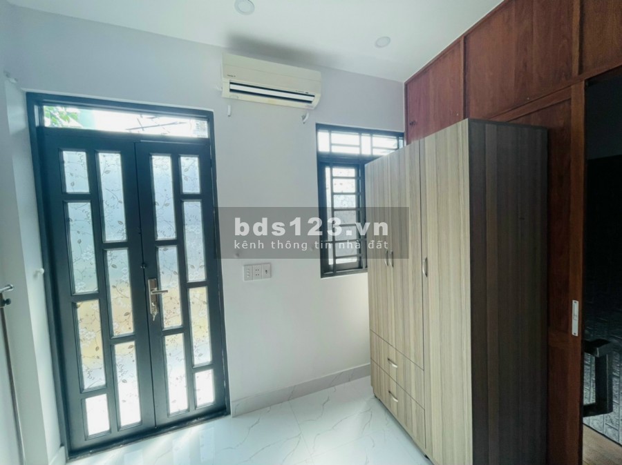 Bán nhà 1 trệt 1 lầu, DT 4x5m, Phạm Văn Chiêu, P. 14, Gò Vấp. Sổ hồng chính chủ. 2.35 tỷ