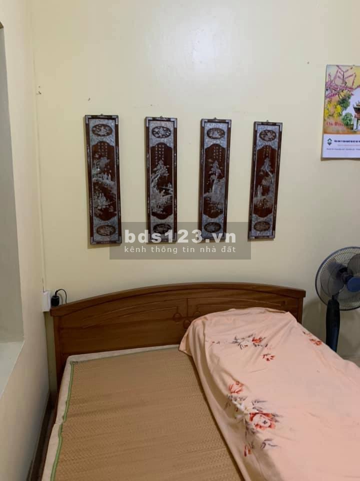 Bán nhà Phố Trung Kính, ô tô, vỉa hè, kinh doanh, 81m2, 17 tỷ.