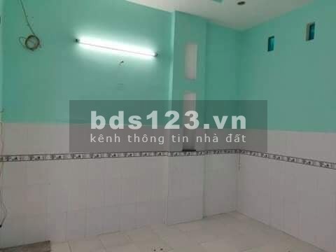 Chính chủ, tôi CẦN bán GẤP, đi định cư, nhà đúc bê tông gần đường lớn, an ninh.