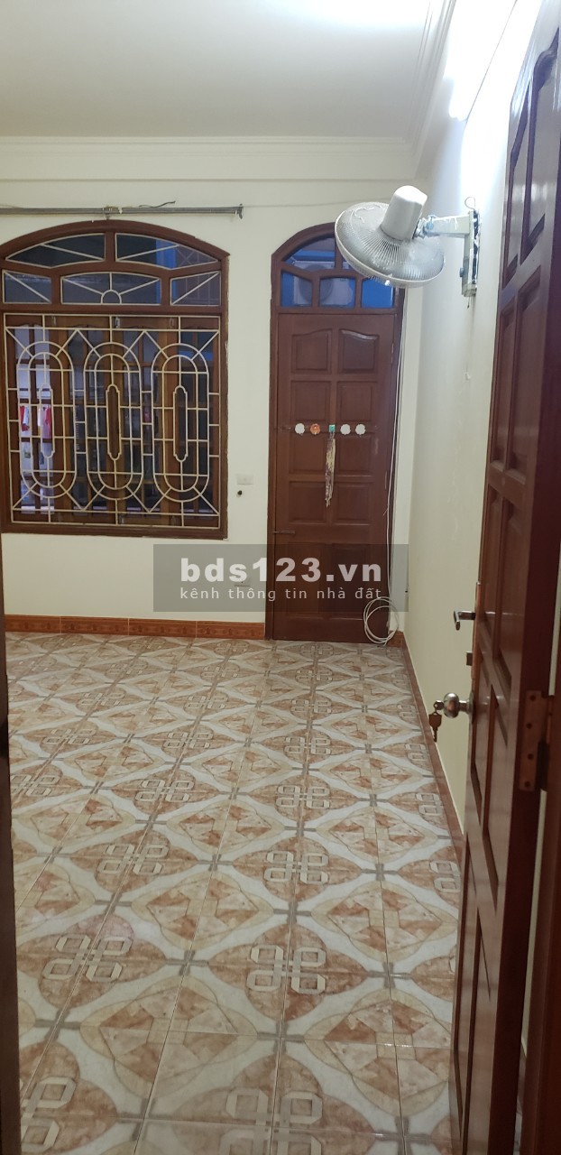Cho thuê nhà riêng 60m2x3t tại Lê Trọng Tấn, Thanh Xuân