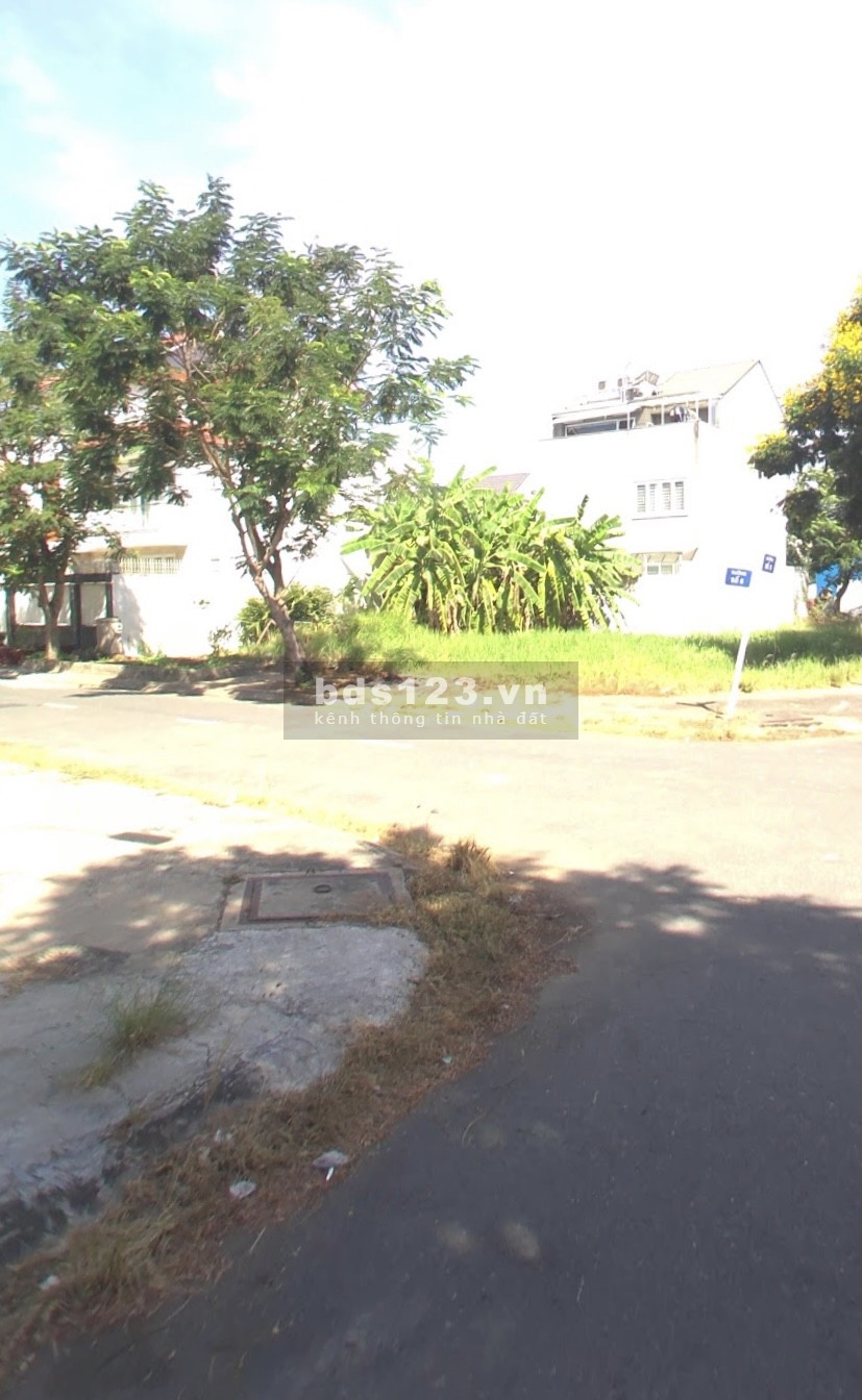 Kẹt vốn bán lô đất MT Nguyễn Văn Dung Gò Vấp, LK CC Felix, SHR giá chỉ 1.9tỷ/100m2. LH 0938274090 Thiên Kim