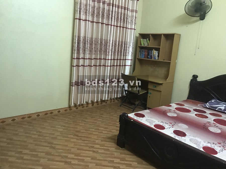 Cho thuê nhà 3 tầng, diện tích 155m, tổ 13 Thạch Bàn