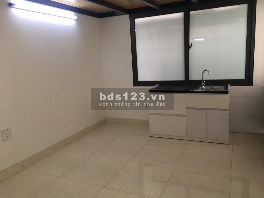 CC cần tiền bán gấp hà mới xây quận Thanh Xuân, giá 13,3 tỷ