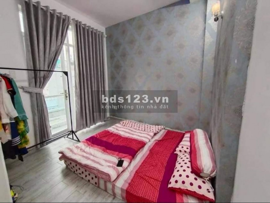 BÁN NHÀ ĐƯỜNG LÊ TRỌNG TẤN, 50M2, GIÁ CHỈ 4.8 TỶ.