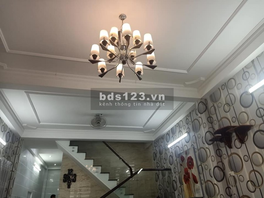 MỘT BƯỚC RA MẶT TIỀN – NGUYỄN PHÚC NGUYÊN – QUẬN 3 – CHỈ 3 TỶ