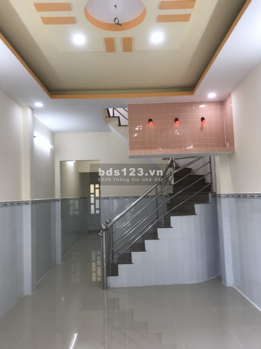 Bán nhà góc 2 MT hẻm đường Tân Hòa Đông, F.14, Quận 6 vuông vức 69.6m2 chỉ 4.2 tỷ