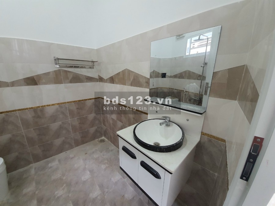Cuối năm cần tiền bán gấp căn nhà ,mới xây xã Bình Minh, huyên Trảng Bom cách đường Võ Nguyên Giáp 50m.