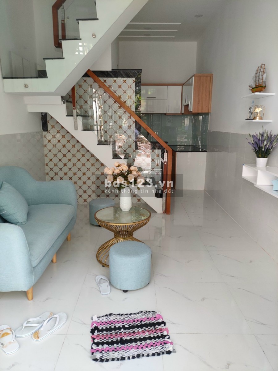 Cần vốn kinh doanh Tết bán gấp nhà 32m2 đường Kinh Dương Vương chỉ với 1 tỷ 580 triệu