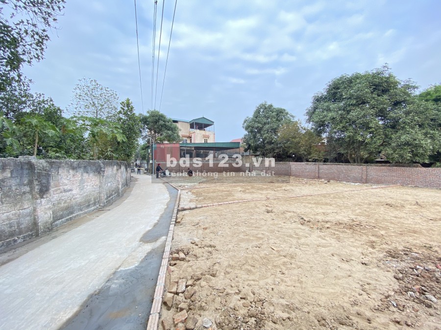 BÁN ĐẤT THỔ CƯ PHÂN LÔ GIÁ RẺ