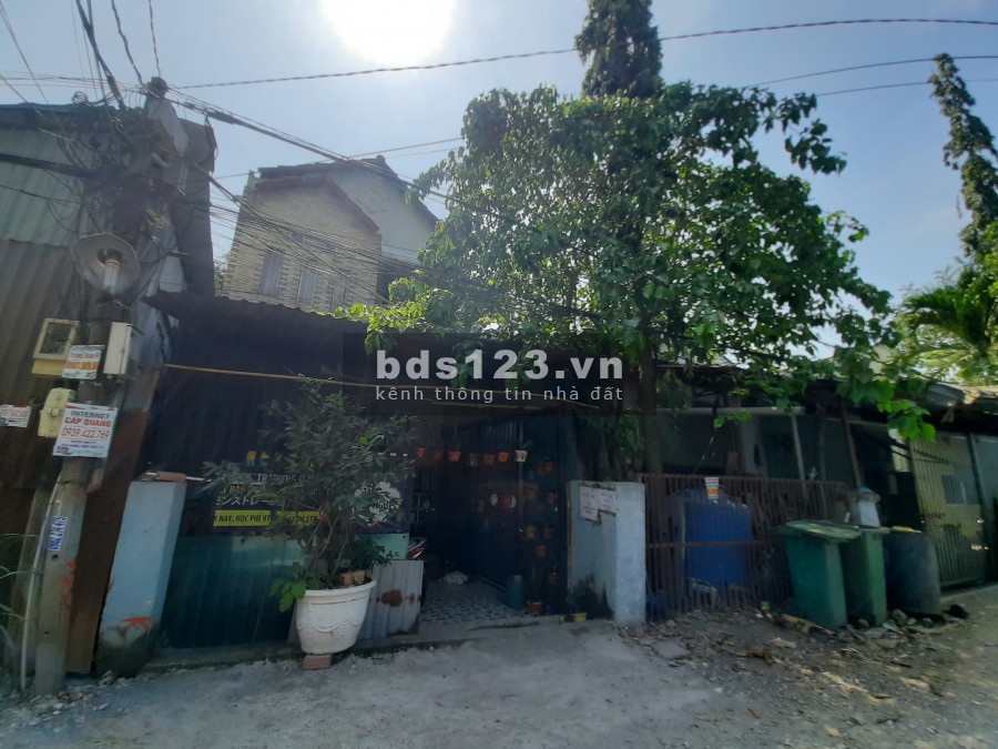 Cần bán nhà xưởng quận 7 đường đào trí
