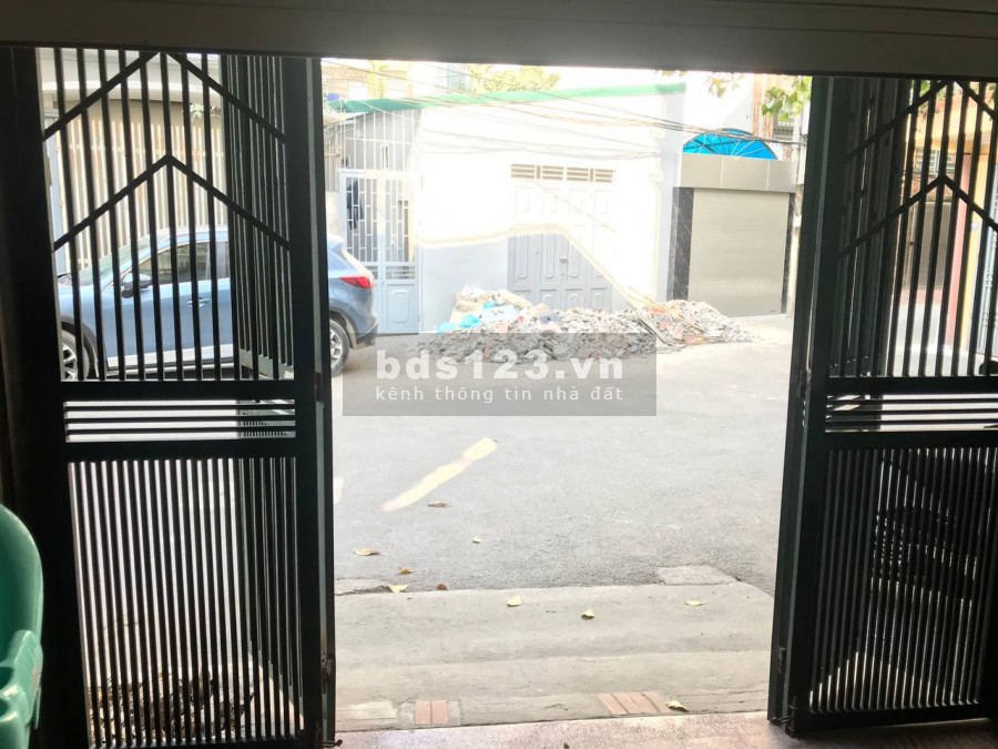 Chính chủ bán nhà tại Số 24 X16 Bộ Công An - Khương Trung - Thanh Xuân, DT 50m2x4.5 tầng Giá 8.486 Tỷ LH 0934286889