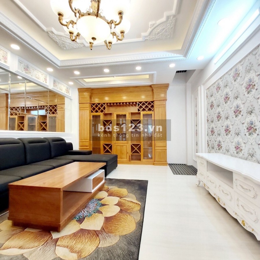 Gia đình vỡ nợ cần bán gấp nhà Long An