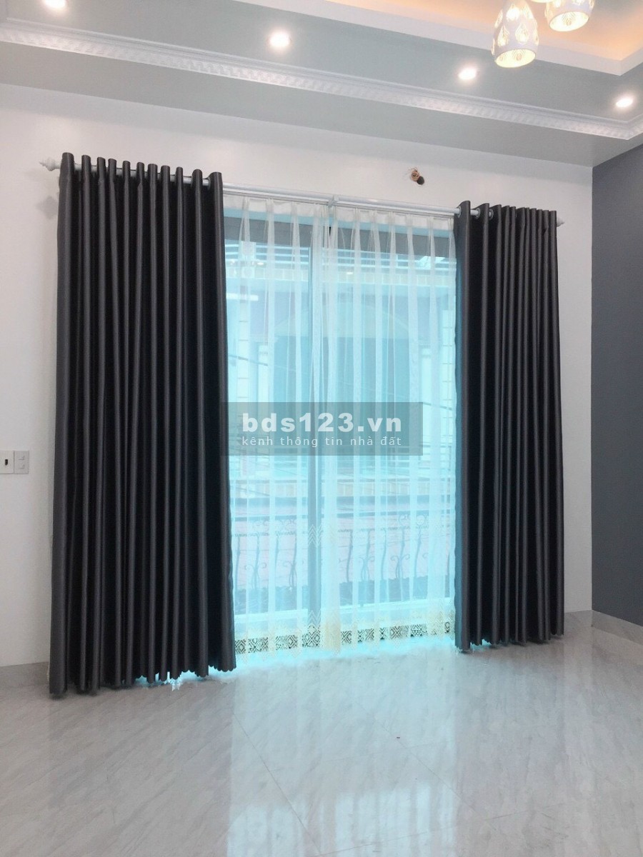 Bán nhà 4 tầng phố Nguyễn Văn Linh, ph. Thanh Bình, 58m2, mt 4.25m, 2 tỷ 980