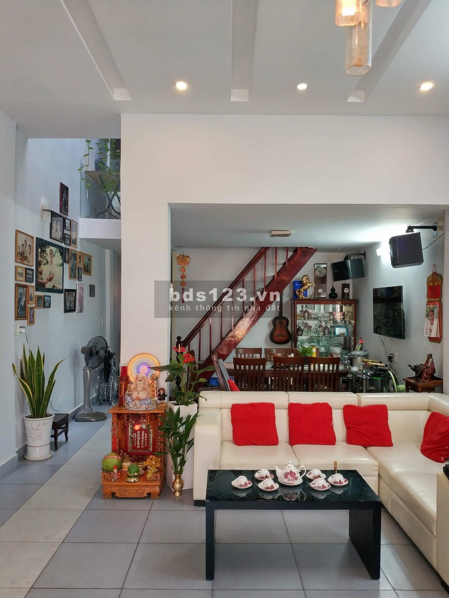 Nhà Bàu Cát,Tân Bình, 54m2 (4x13.5), 3tầng, vào ở ngay, 4tỷ2. ĐT:0936539463