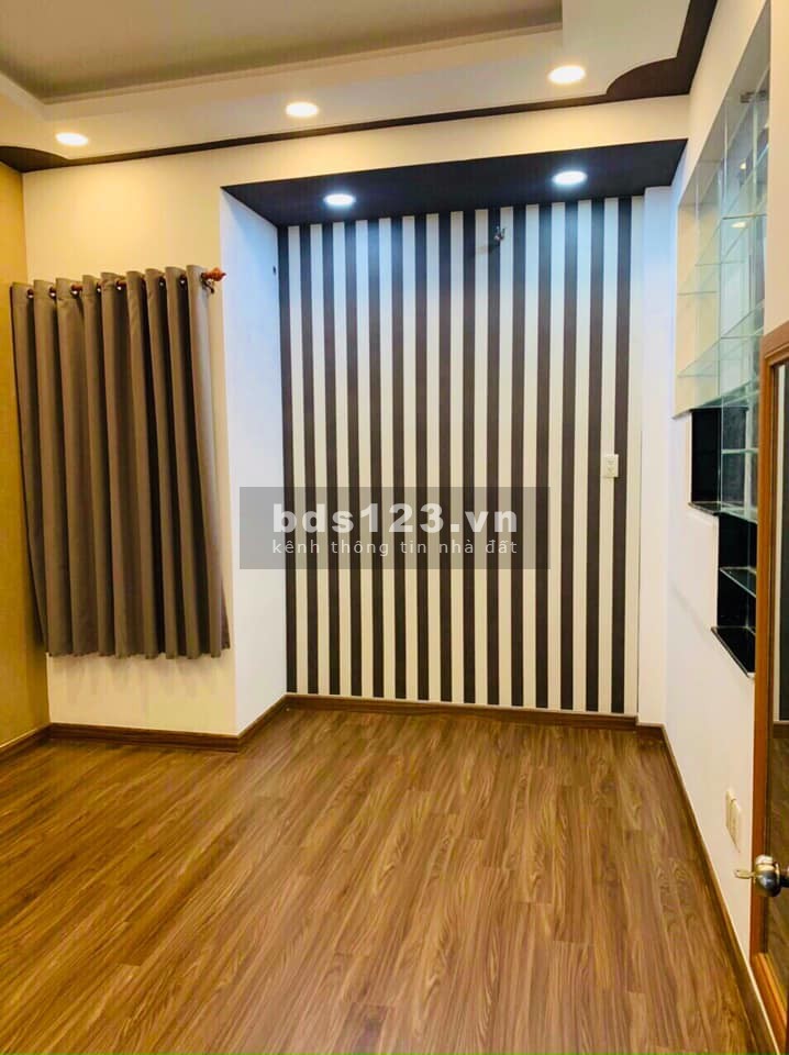 Nhà 4 tầng đúc BTCT kiên cố, HXH Trường Sa, Quận 3, nội thất mới cứng - DT 50m2 giá chỉ 7,2 tỷ