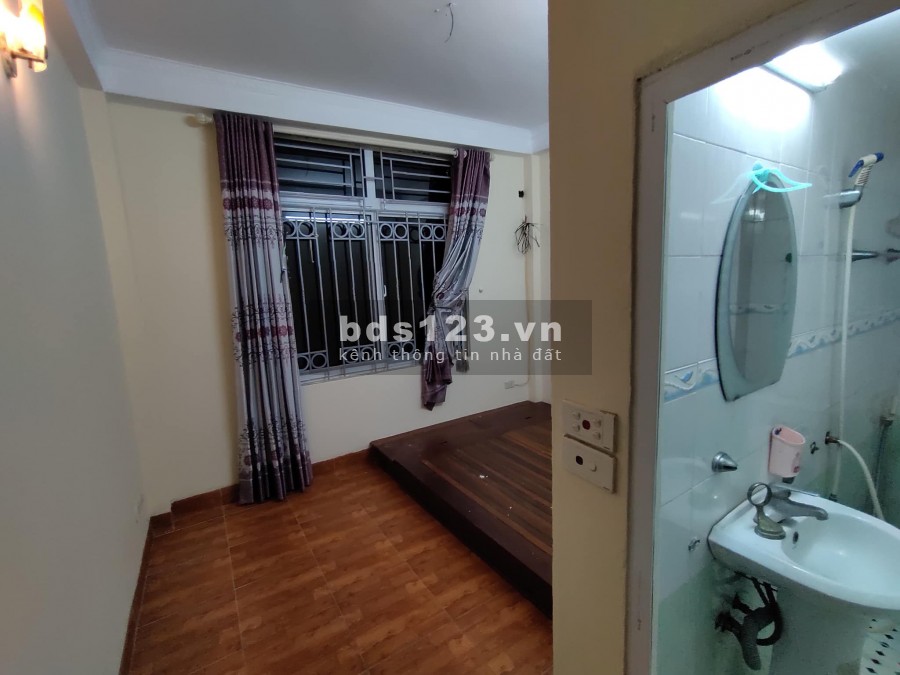 Bán nhà mặt phố Vĩnh Hưng, Hoàng Mai 20m2 giá 1,9 tỷ. LH A.Tuấn 0327283895