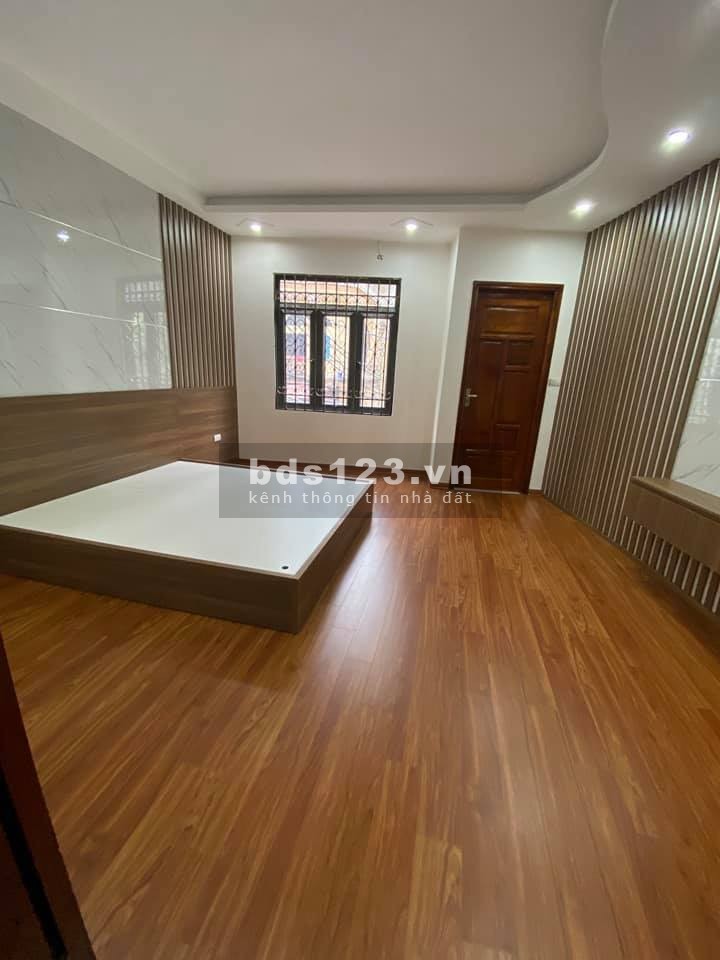 Bán Nhà Chính Chủ Phố 8/3 Hai Bà Trưng 50m 2 Mặt Thoáng 4,85 tỷ Sổ CC