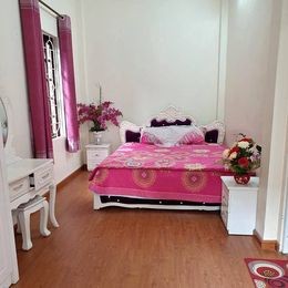 Bán nhà mặt phố Lê Hồng Phong 70m2x2T mặt tiền 5m giá 14 tỷ