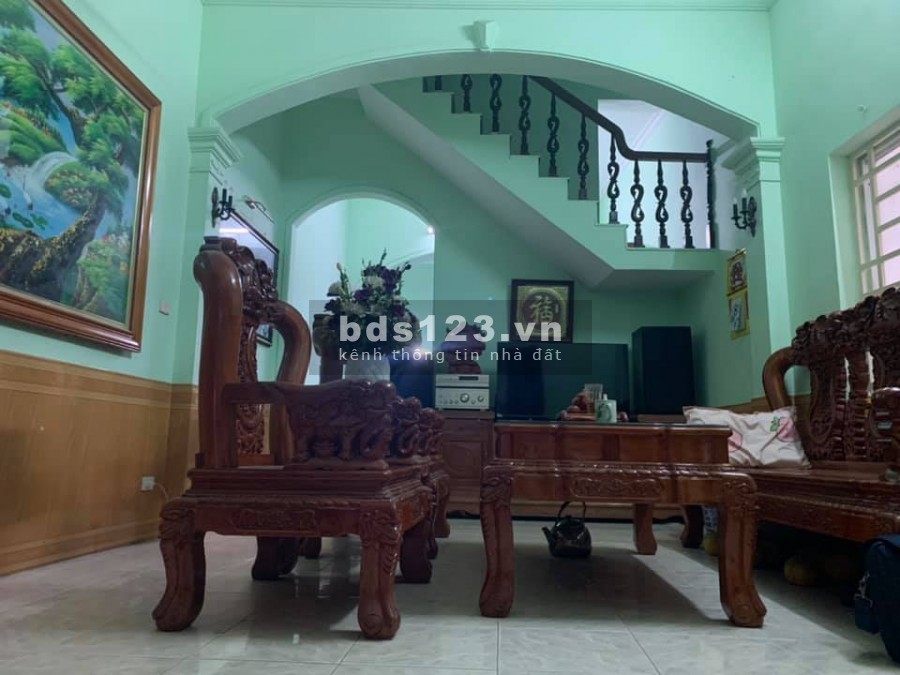 Bán nhà( Lô góc) Nguyễn Khánh Toàn, kinh doanh tốt, 55m2 * 4T, giá 5tỷ.