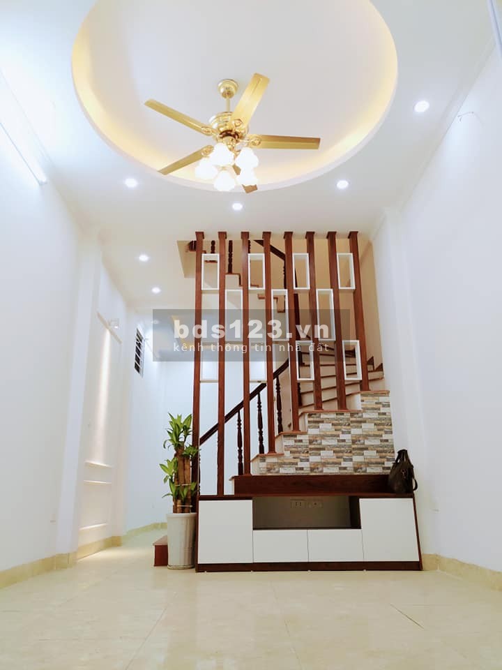 MẶT PHỐ KINH DOANH TRUNG TÂM THANH XUÂN 42M 5T GIÁ CHỈ 4 TỶ CHÍN