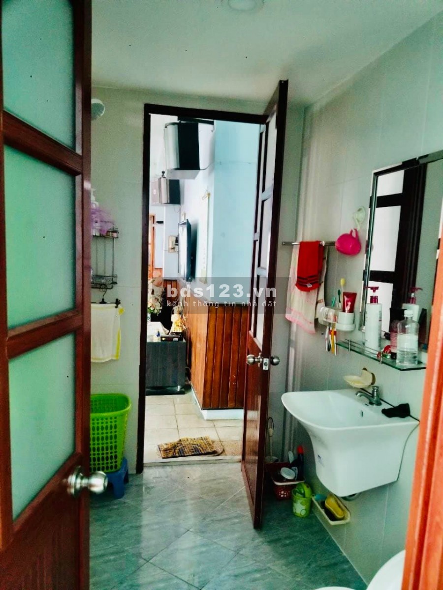 Chủ kẹt bán gấp nhà “Mặt tiền” Lê Văn Sỹ 3 tầng 300m2, nhà mặt tiền giá nhà hẻm