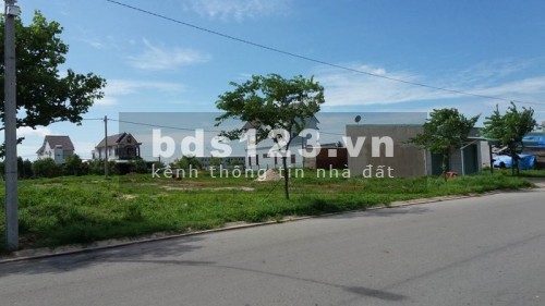 100m2 đất thổ cư mặt tiền Dương Thị Giang sổ riêng giá 1tỷ2