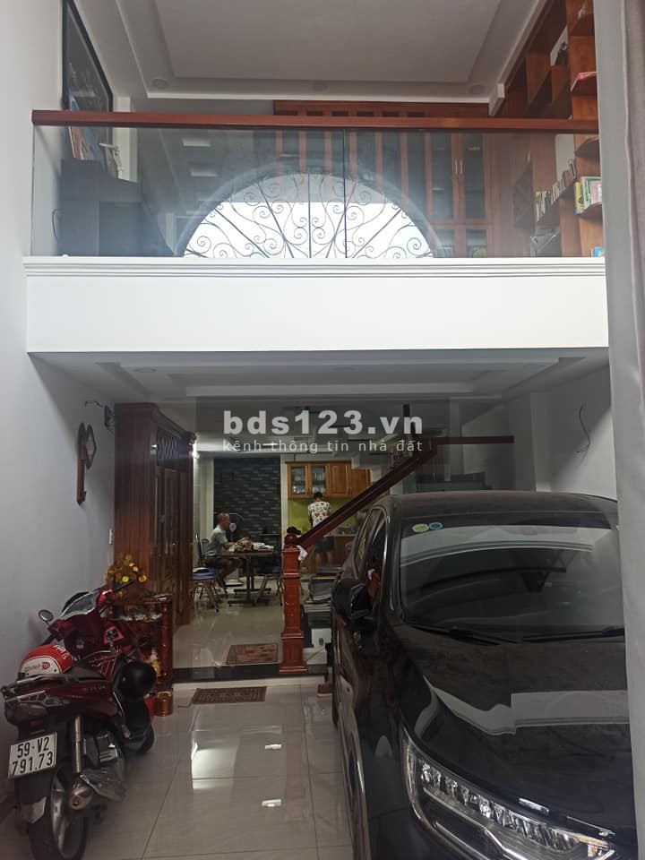 Bán nhà HXH Sư Vạn Hạnh P 9 Quận 10, 60m ngang 4x15, 11 tỷ.