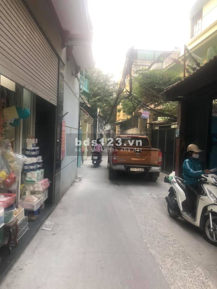 Nhà 5 tầng, Xuân La, Ngoại Giao Đoàn, DT 37m2, cách ô tô 6m, mặt tiền 4m giá 3,7 tỷ