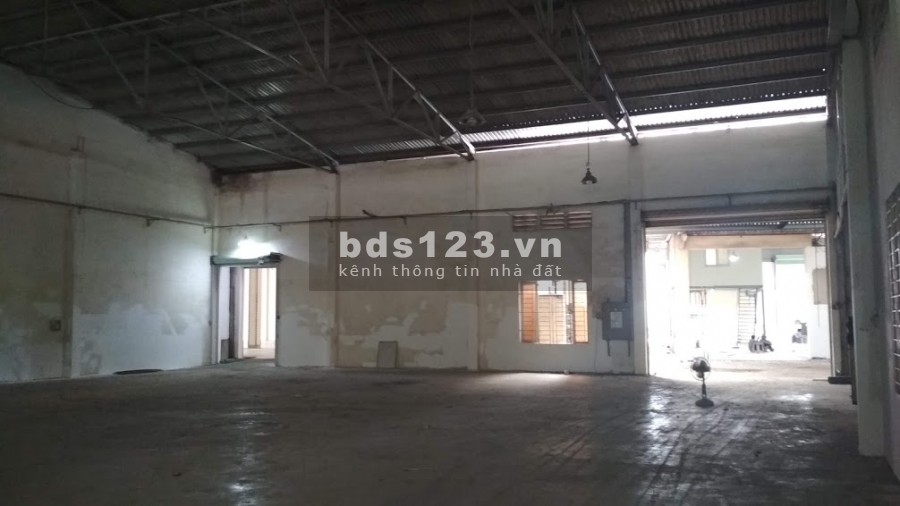 CHO THUÊ NHÀ XƯỞNG KIÊN CỐ 3.900M2 QUỐC LỘ 1A, THẠNH XUÂN, Q.12, GIÁ RẺ CẠNH TRANH