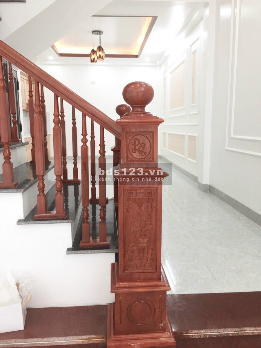Bán nhà 4 tầng phố Nguyễn Văn Linh, ph. Thanh Bình, 58m2, mt 4.25m, 2 tỷ 980